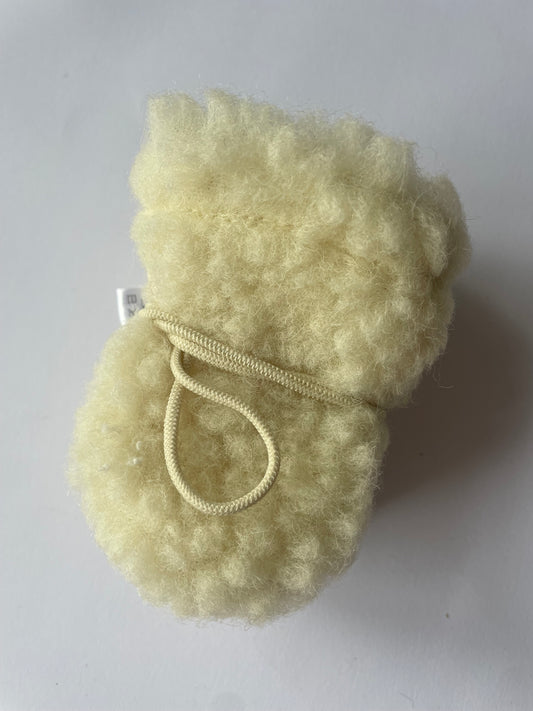 100% wool baby mittens 0-6 months
